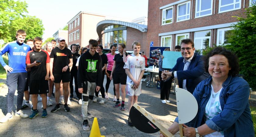 Fachoberschule veranstaltet Sponsoren-Lauf für den Verein „Little Angel“
