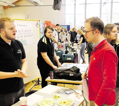 Am PC werden Schüler zu Lehrern