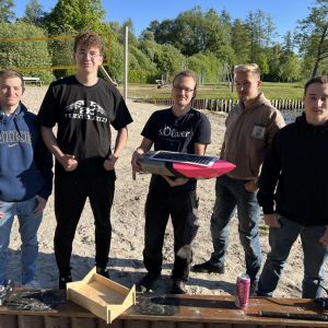 Sonnige Premiere für das Solarboot-Projekt der BS-EEG-3A