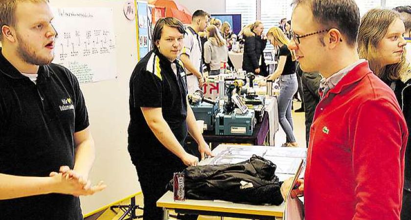 Am PC werden Schüler zu Lehrern